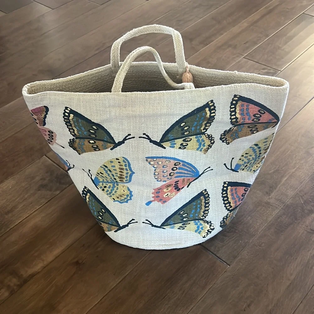 Anthropologie Butterfly Basket_5